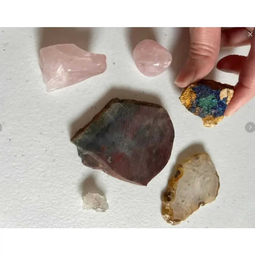 Mixed lot Crystal Mineral Collection Rose Quartz Azurite Malachite Quartz Geode